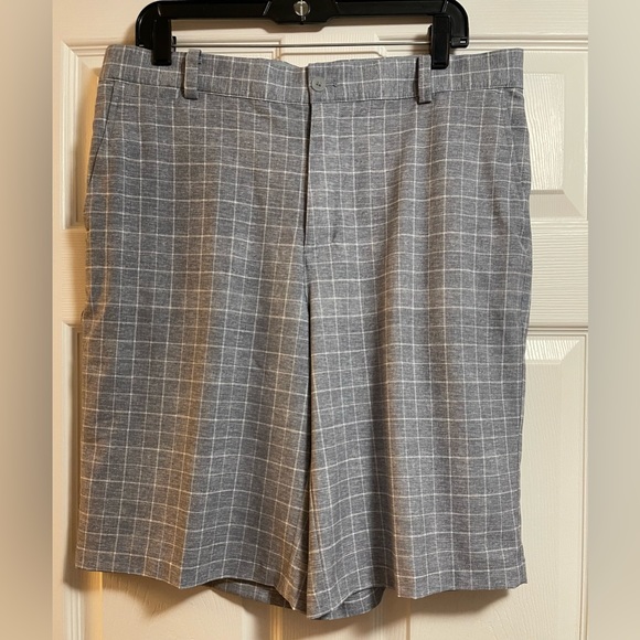NIKE GOLF PLAID 5 POCKETS DRI-FIT PERFORMANCE SHORTS GRAY MEN'S SIZE 34 - Picture 1 of 8